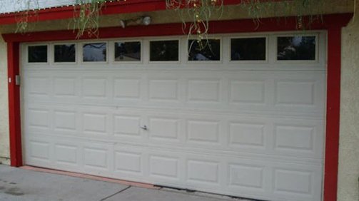 garage-door-maintenance-1.jpg garage-door-maintenance-1.jpg